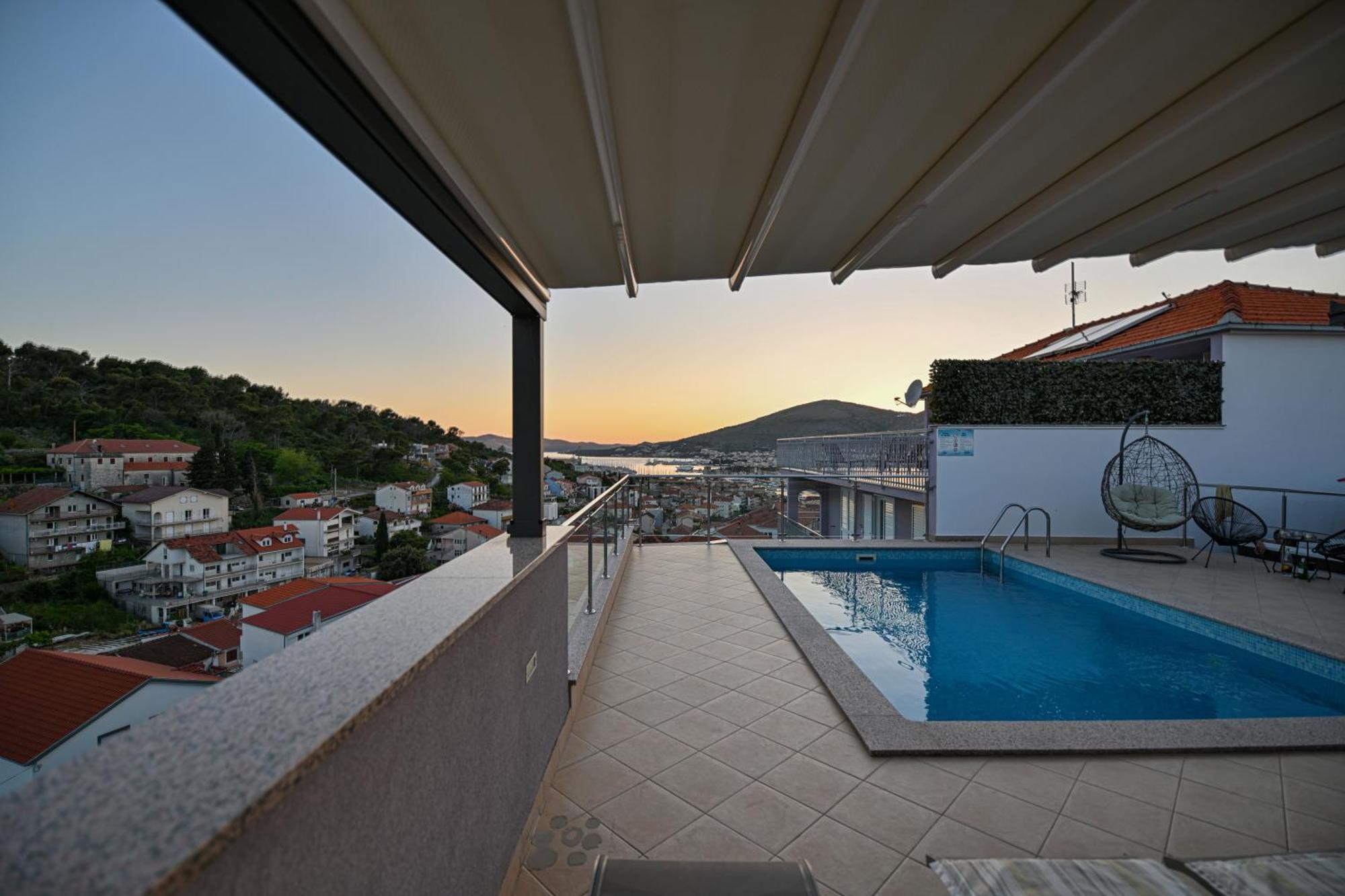 Marina Villa *